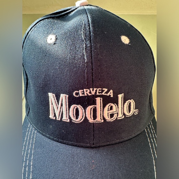 Modelo Hat - Picture 6 of 6